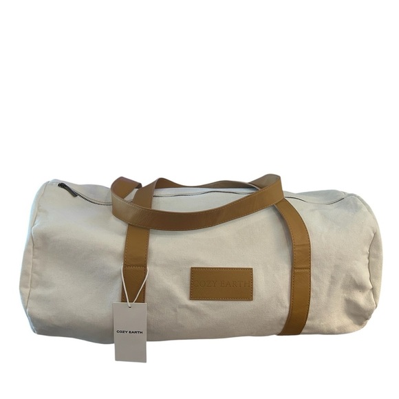 Cozy Earth Large White Ivory Canvas Duffle Bag - Travel in Style - Picture 9 of 11